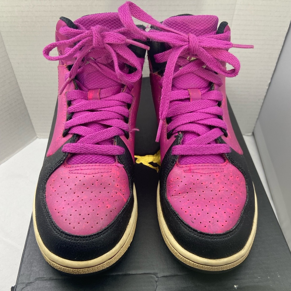 Kids Nike Air Jordon 1 Flight Fuchsia Flash High Top size 5Y  (kids) Pre-owned